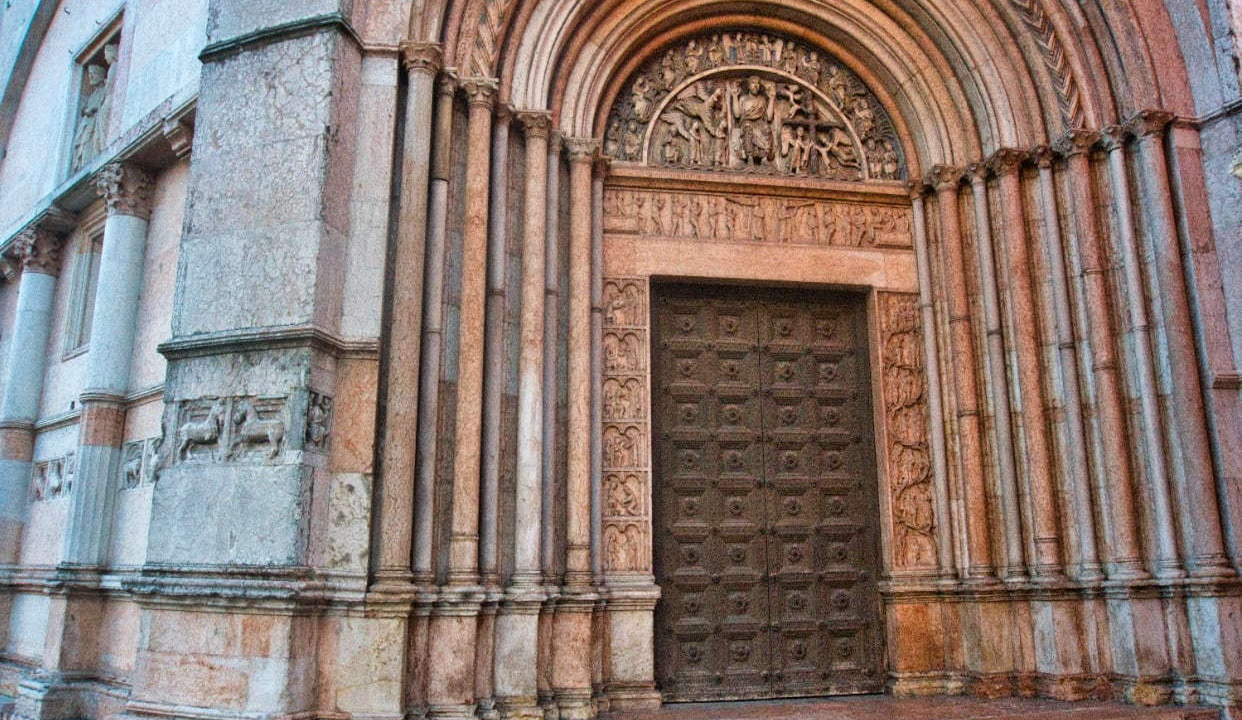 Il portale ovest