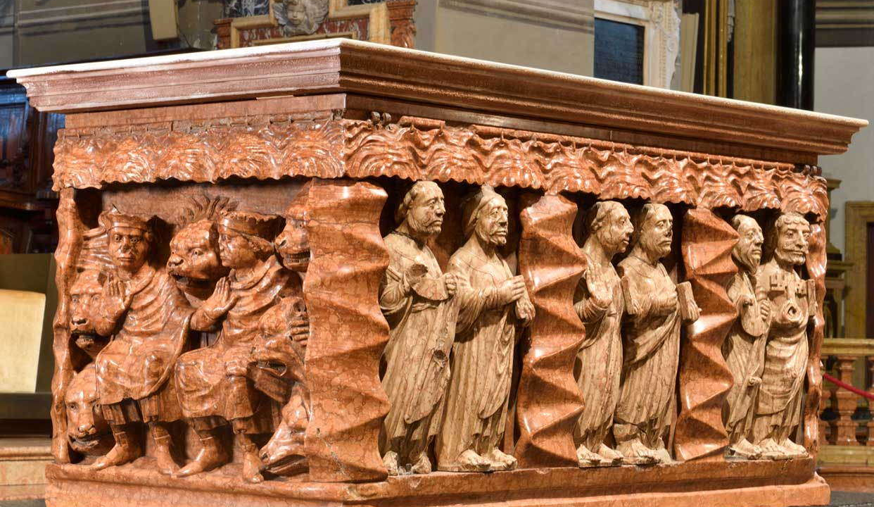The altar and the tomb of the martyrs